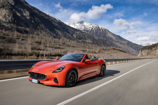 마세라티 그란카브리오(GranCabrio)