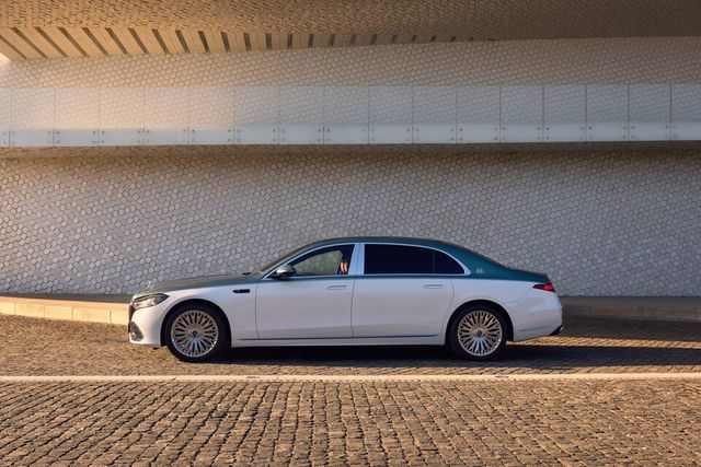 더 뉴 메르세데스-마이바흐 S-클래스