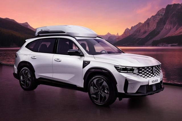 르노 그랑 콜레오스 에스카파드 루프박스 버전