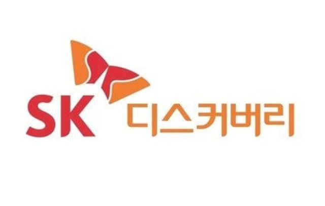 SK디스커버리와 한앤컴퍼니가 글로벌 투자회사인 KKK에 SK이터닉스 지분 전체를 양도한다.