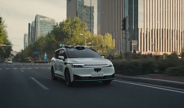 바이두 자율주행택시 아폴로 고