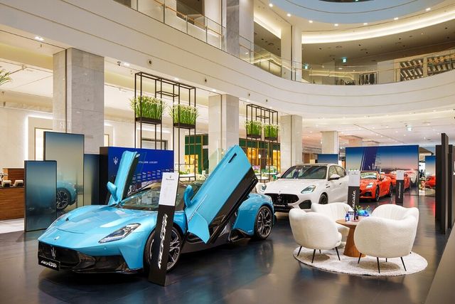 마세라티(Maserati)가 1일부터 5일까지 경기도 성남시에 위치한 현대백화점 판교점 1층 열린광장에서 팝업스토어를 운영한다.