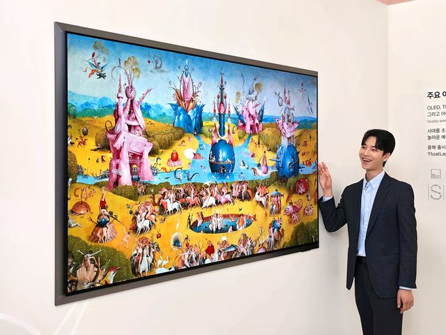 미국 경제 매체 포브스가 삼성전자 2026년형 OLED TV(모델명:S95H) 신제품에 대해&nbsp; “다른 TV들이 넘어야 할 독보적인 기준을 제시했다”고 극찬했다.