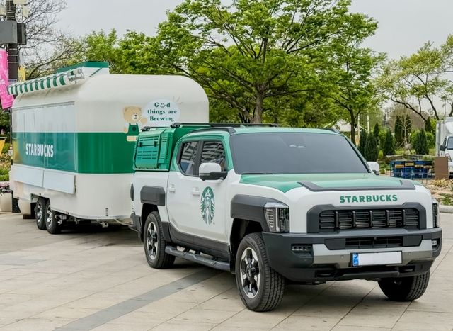 스타벅스 코리아, 이동형 커피 트레일러 '스벅차' 최초 공개