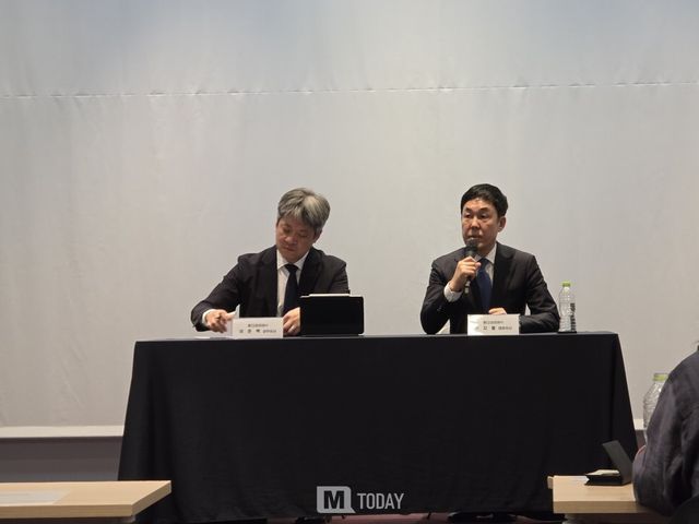 (좌) 혼다코리아 이준택 상무, (우) 혼다코리아 이지홍 대표이사