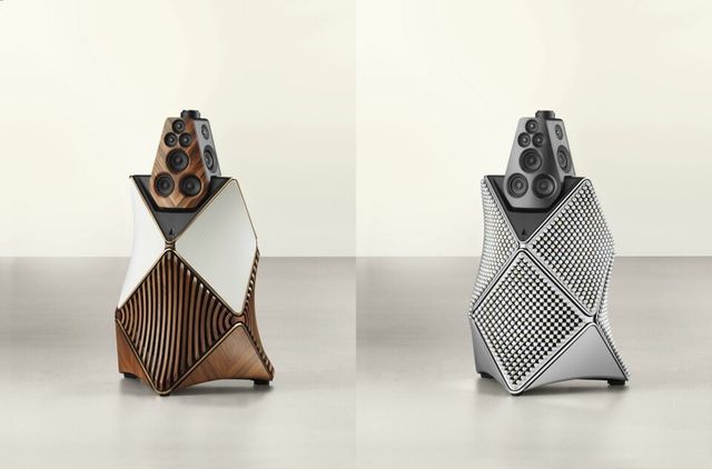 (좌:&nbsp;베오랩&nbsp;90&nbsp;모나크 에디션&nbsp;/&nbsp;우:&nbsp;베오랩&nbsp;90&nbsp;제니스 에디션)