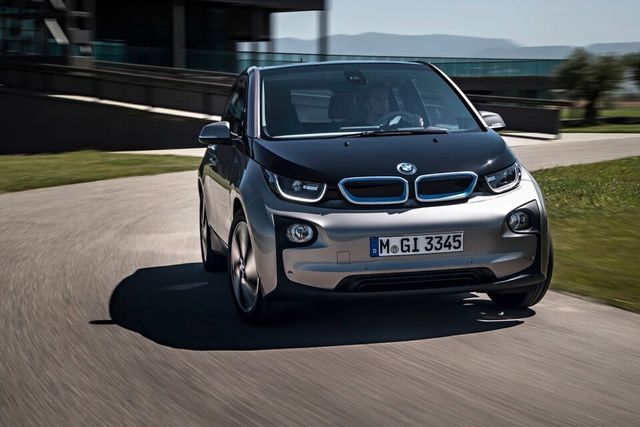 2013년 등장한 양산형 전기차 BMW i3