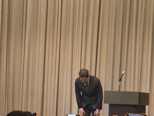 정용진 신세계그룹 회장이 스타벅스코리아 관련 대국민 사과 발표를 하고 있다.(사진=엠투데이 이세민 기자)