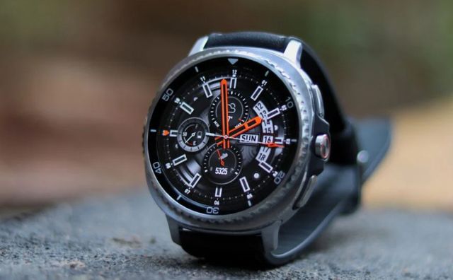 스와치(Swatch)가 삼성전자를 상대로 약 1억7천만 달러(약 2,614억 원) 규모의 손해배상을 청구했다.&nbsp;