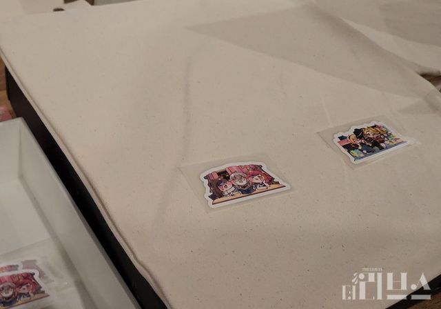 13종의 와펜 중 2개 품목을 제외하고 조기 매진됐다. [사진=황민우 기자]