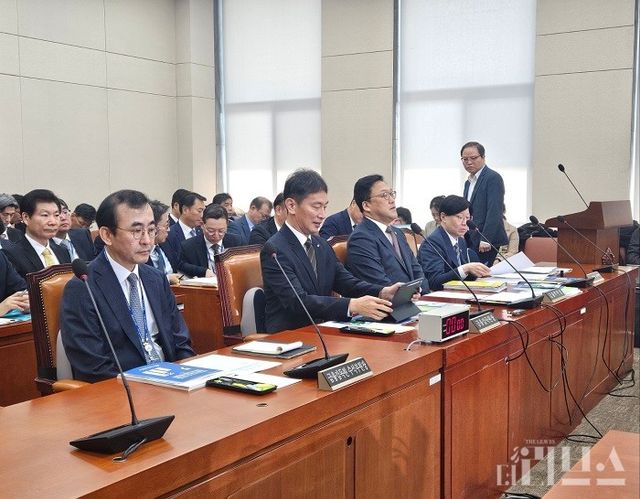 24일 국회 정무위원회 종합 국정감사가 진행되고 있다. [사진=한지민 기자]