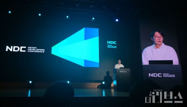 넥슨 이정헌 일본 법인 대표가 NDC 26에서 강연하고 있다. [사진=송진원 기자]