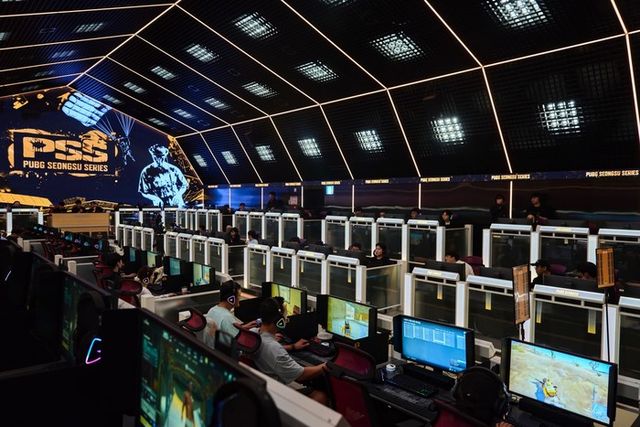 ‘PUBG 성수’ 내부 전경. [사진=크래프톤 공식 홈페이지 캡처]