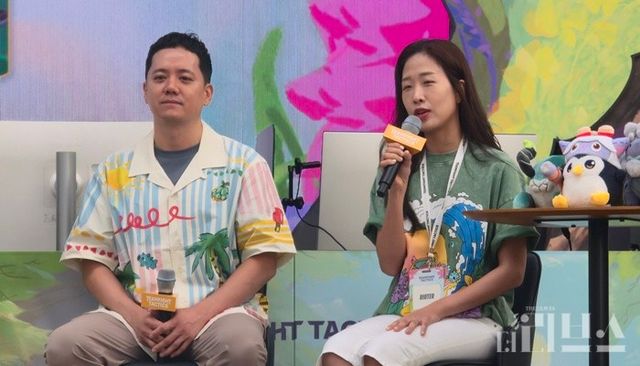 좌측부터 라이엇게임즈 김준우 TFT 한국 퍼블리싱 리드, 정하림 TFT 커뮤니티 매니저. [사진=송진원 기자]
