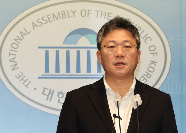 2023102901002764300159401