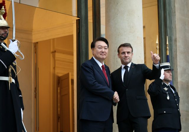윤석열 대통령, 마크롱 대통령과 한·프랑스 정상회담
