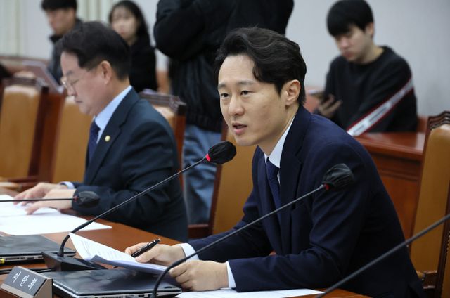 의사진행 발언하는 이탄희 의원