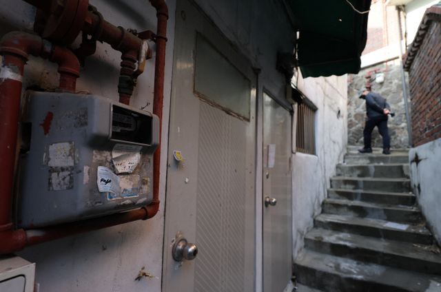 모든 기초수급자·차상위계층에 난방비 지원<YONHAP NO-2384>