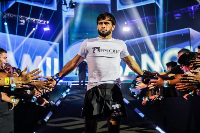 231221_ShamilGasanov_ONE