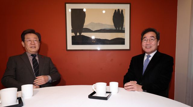 ‘이재명-이낙연’ 회동<YONHAP NO-0823>