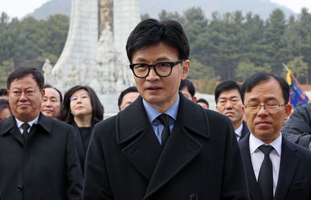 대전현충원 찾은 한동훈<YONHAP NO-1204>