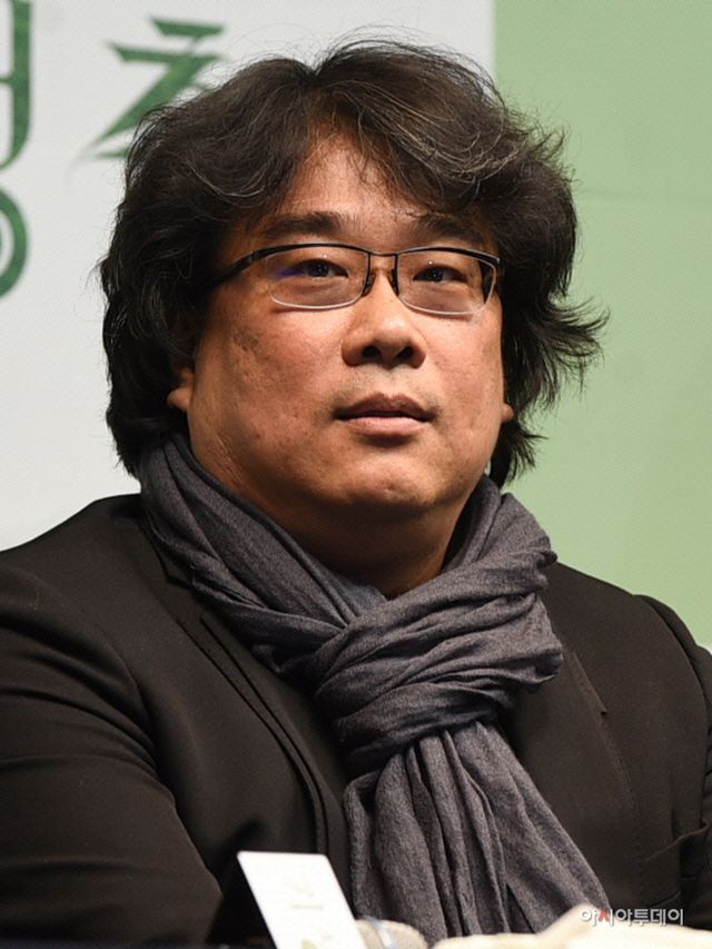 봉준호 감독