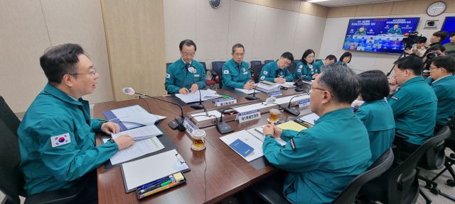조규홍 복지부 장관, 의사 집단행동 중대본 회의.