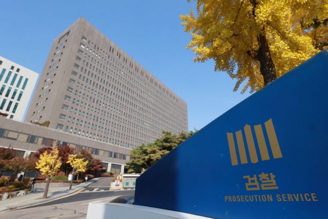 000000000000000000000000000000000000000000