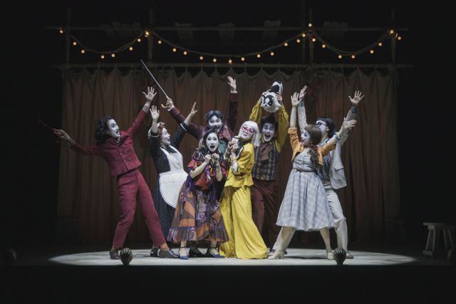 [국립극단] 스카팽(2024) 공연사진10