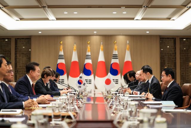 윤석열 대통령, 기시다 총리와 한일 정상회담