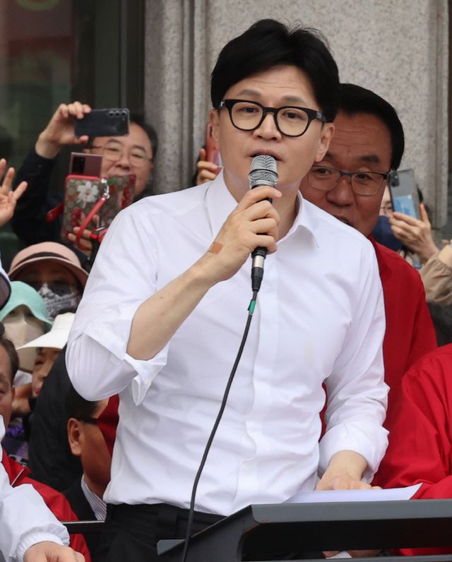 2024052101001764100109001