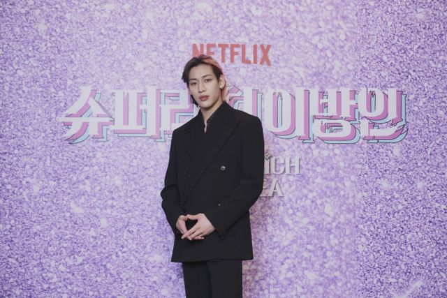 슈퍼리치 이방인 제작발표회 포토타임_뱀뱀