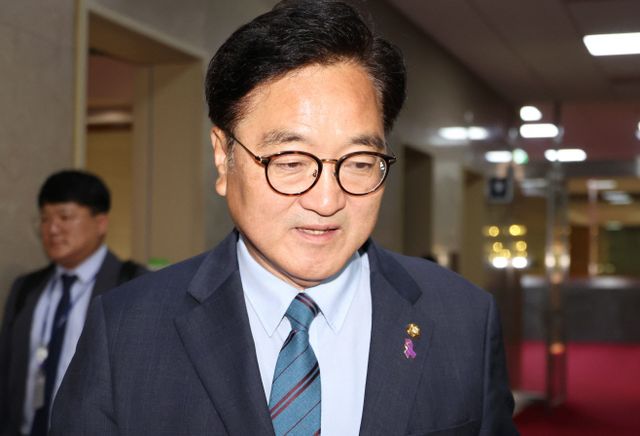 출근하는 우원식 국회의장<YONHAP NO-2137>