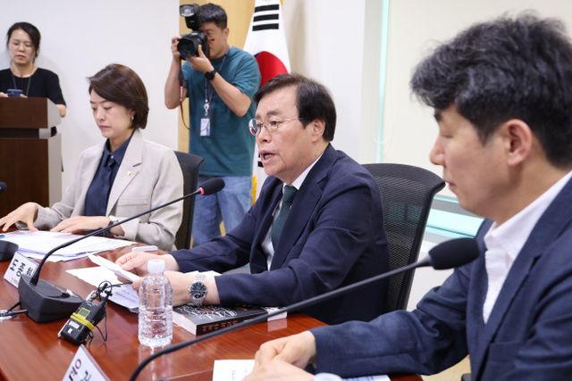 김정숙 여사 인도방문 관련 여당 공세에 반박<YONHAP NO-3073>