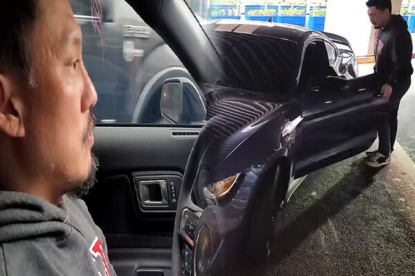 사진=유튜브 채널 '휴먼스토리' (김헌성 대표가 자신의 자량에 탑승해 운전중인 모습)