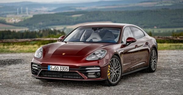 사진=포르쉐코리아 (파나메라 외관)