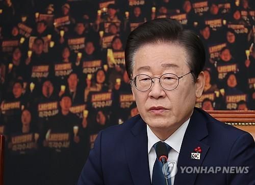 더불어민주당 이재명 대표가 5일 오전 국회에서 열린 비상 최고위원회의에서 발언하고 있다. 2024.12.5 / 사진 = 연합뉴스