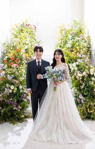 박하민-김채영 웨딩 사진[한국기원 제공. 재판매 및 DB 금지] / 사진 = 연합뉴스