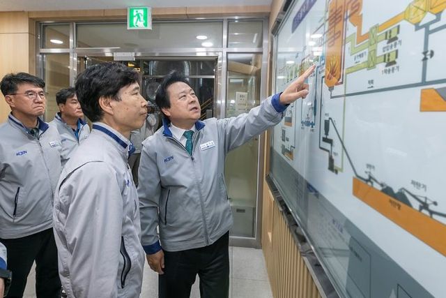 강기윤 한국남동발전 사장, 삼천포발전소 현장경영. *재판매 및 DB 금지 / 사진 = 뉴시스