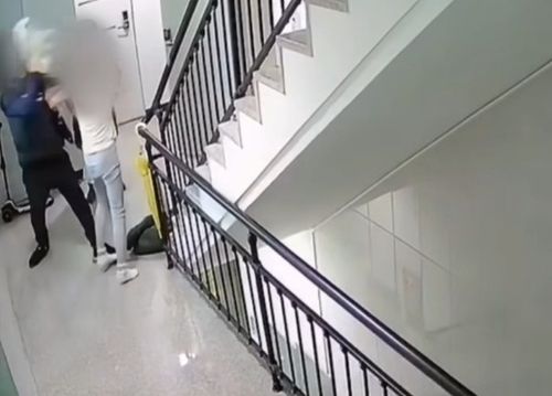 사건 발생 당시 모습[위액트 SNS 갈무리. 재판매 및 DB 금지] / 사진 = 연합뉴스