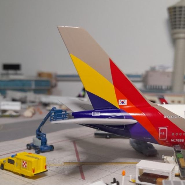 사진=온라인커뮤니티 캡쳐/아시아나항공 인스타그램