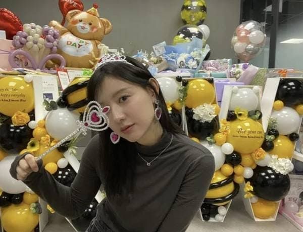 김지원 인스타그램