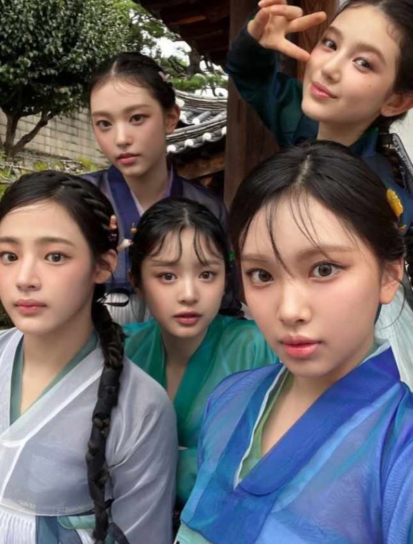 출처:뉴진스 공식 SNS