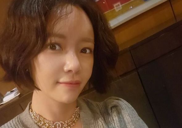 출처:황정음 SNS