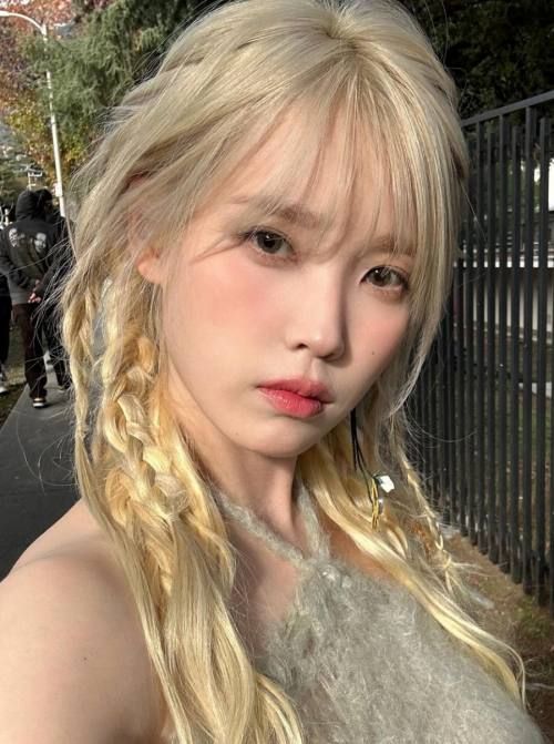 아이유 인스타그램