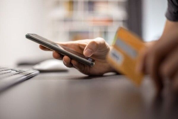 ⓒ게티이미지뱅크(휴대폰)