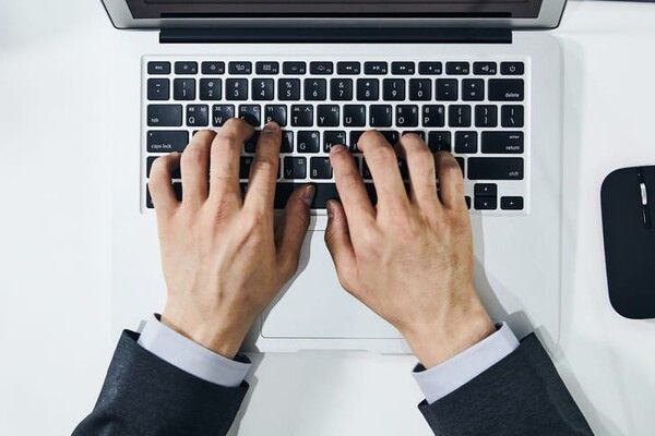 ⓒ게티이미지뱅크(노트북)