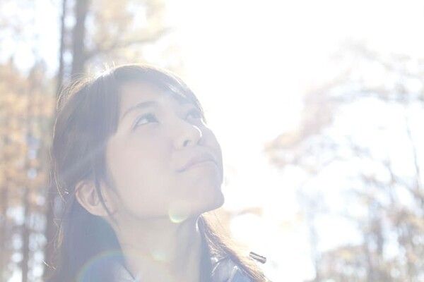 ⓒ게티이미지뱅크(햇빛 아래 여성)