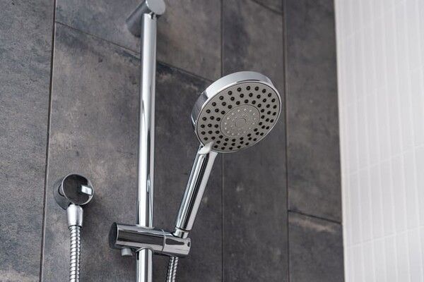 ⓒ게티이미지뱅크(샤워기)