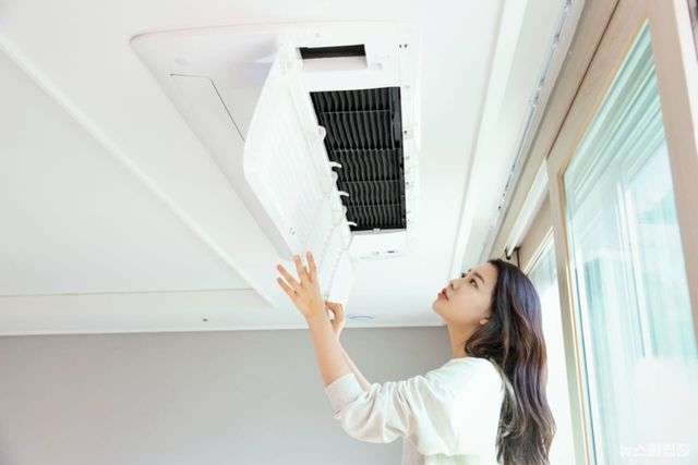 ⓒ게티이미지뱅크(에어컨 청소)